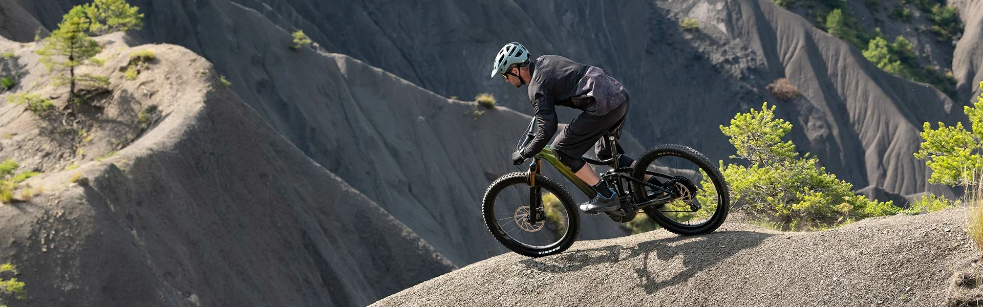 Page de garde 1 Page de garde -Vélo de Trekking Soldes 3