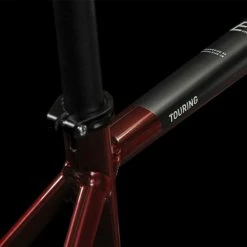 Cube Touring EXC Red'n'white -Vélo de Trekking Soldes cube Touring EXC Lady red n white 648210 F1 00 3